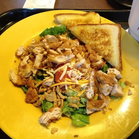 Zaxby'S Grilled Chicken Salad Calories
 11 best Zaxby s images on Pinterest