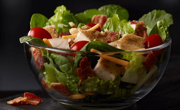 Zaxby'S Grilled Chicken Salad Calories
 52 Healthy Fast Food Options [High Protein Low Calorie