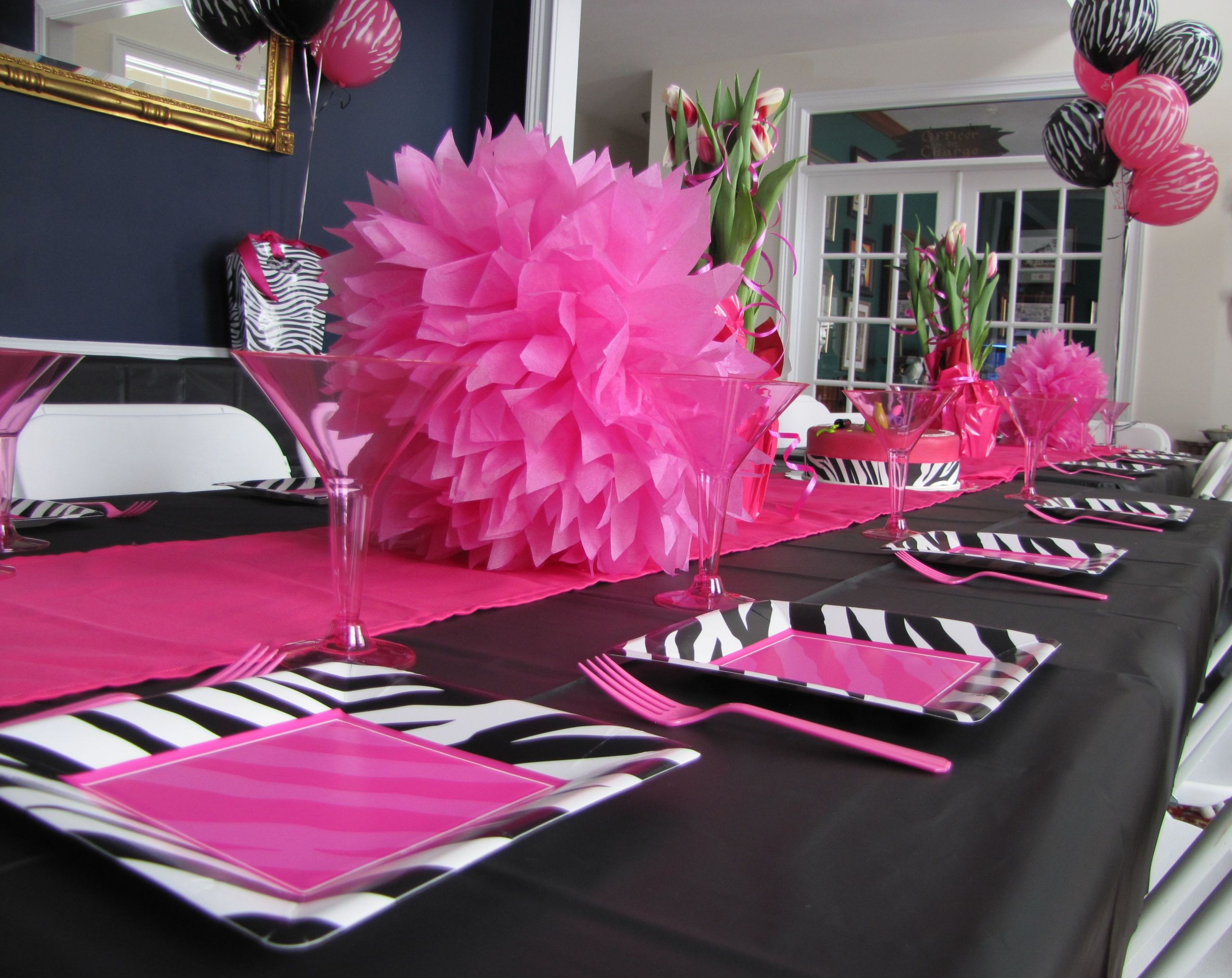 Zebra Print And Pink Birthday Party Ideas
 Zebra Print Party Supplies and Decorations