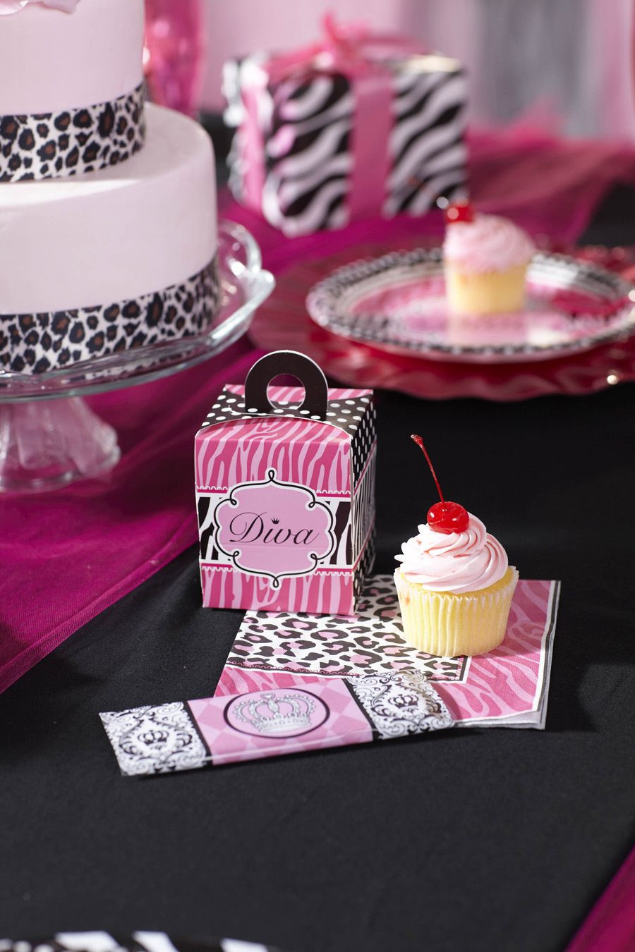 Zebra Print And Pink Birthday Party Ideas
 Cute Diva Zebra Print Party Supplies Party Girls