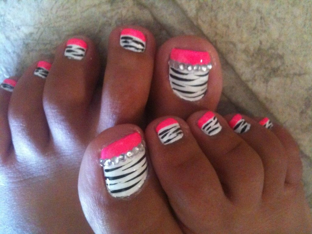 Zebra Toe Nail Designs
 Zebra toenails nails