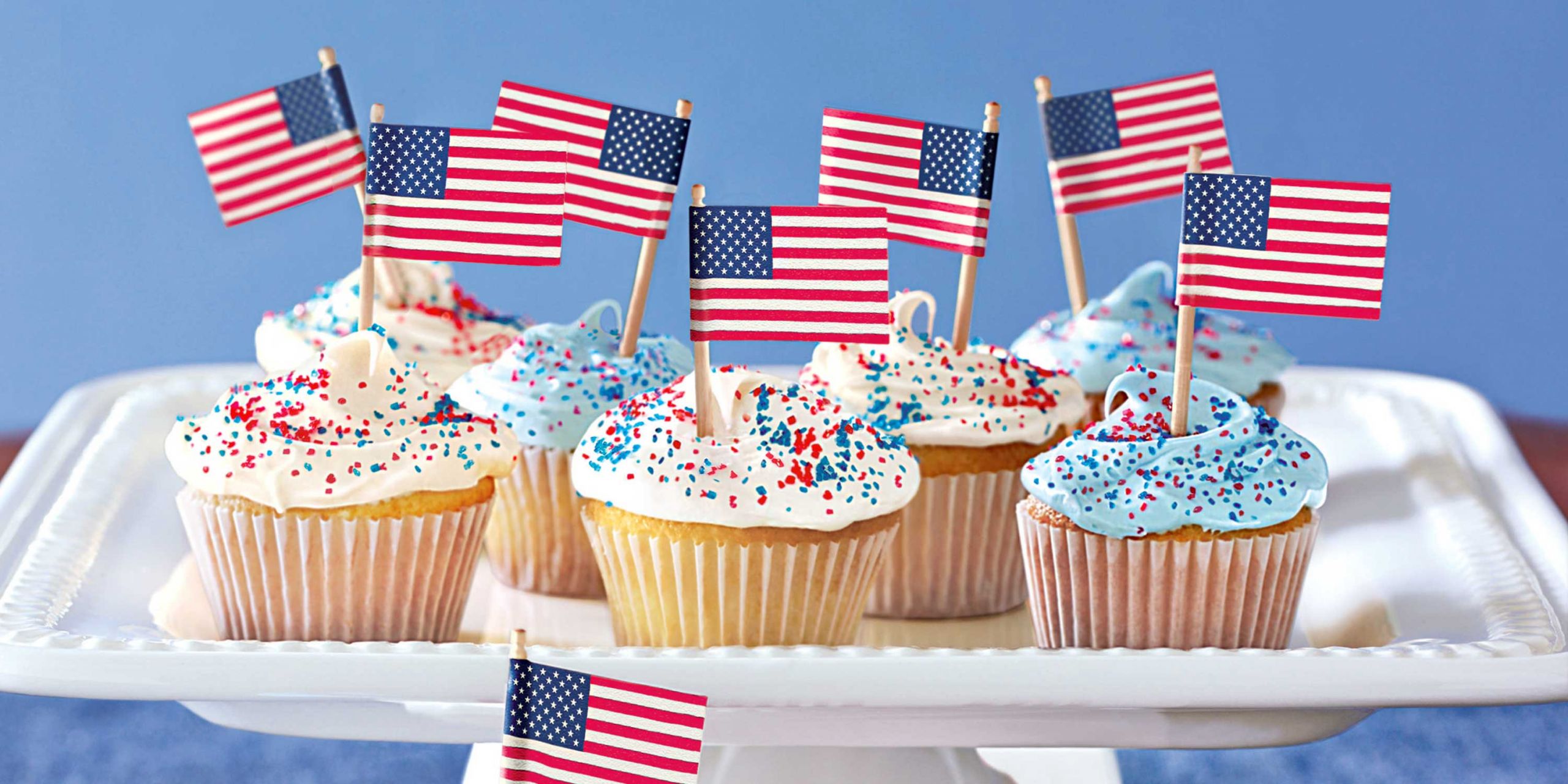 4th Of July Cupcake Ideas
 17 Easy 4th of July Cupcake & Cakes — Recipes for Fourth