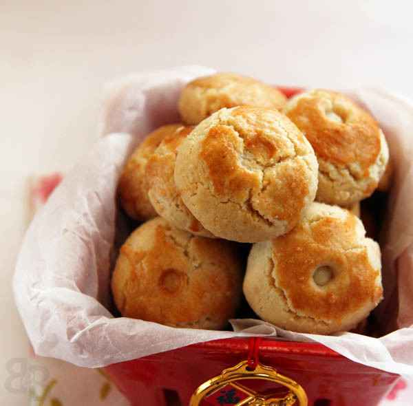 Chinese New Year Cookies Recipe
 Almond cookies for Chinese New Year – Bread et Butter