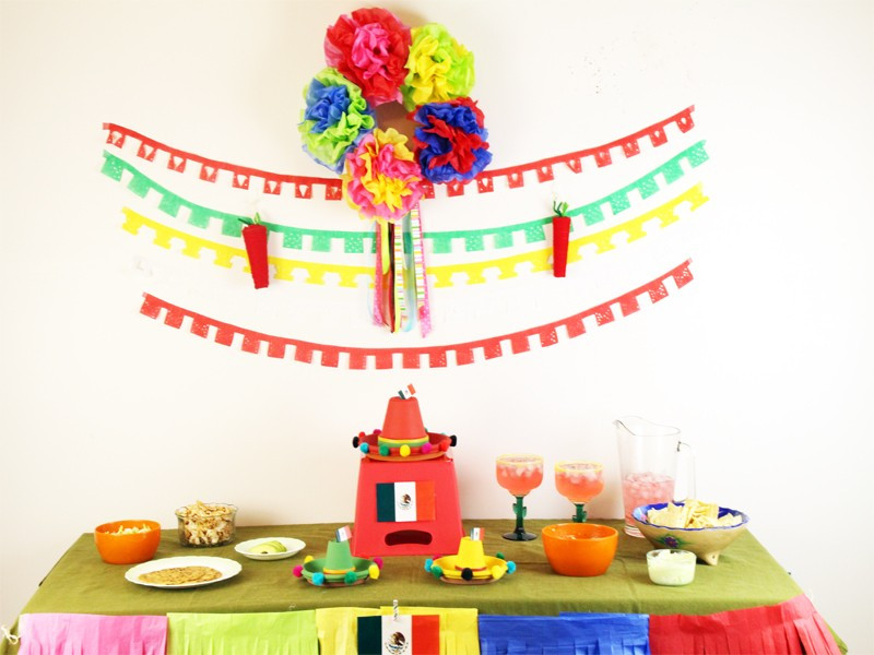 Diy Cinco De Mayo Decorations
 Cinco de Mayo Party DIY Decorations & Recipes Southern