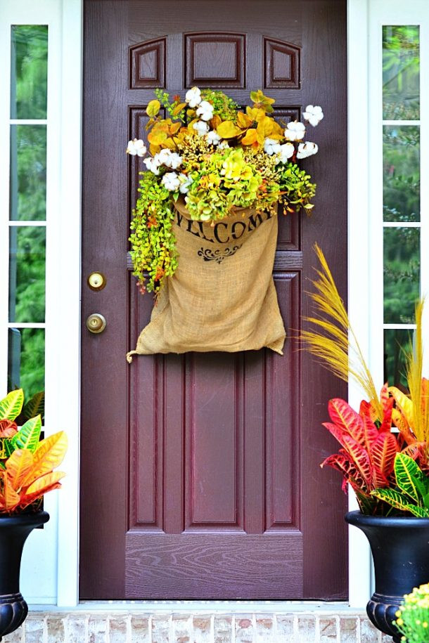 Diy Fall Wreaths Front Door
 DIY Projects Pretty DIY Fall Wreaths landeelu