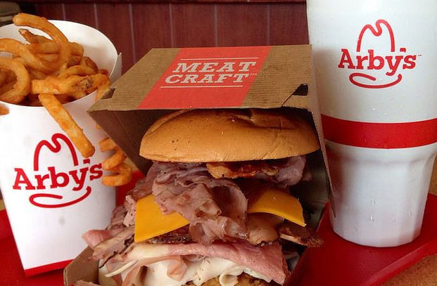 Fast Food Open On Labor Day
 Arbys Holiday Hours Open Closed in 2017 & Locations Near Me
