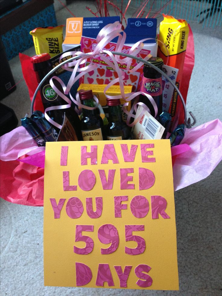 Gifts For Boyfriend Valentines Day
 26 best valentine t basket images on Pinterest