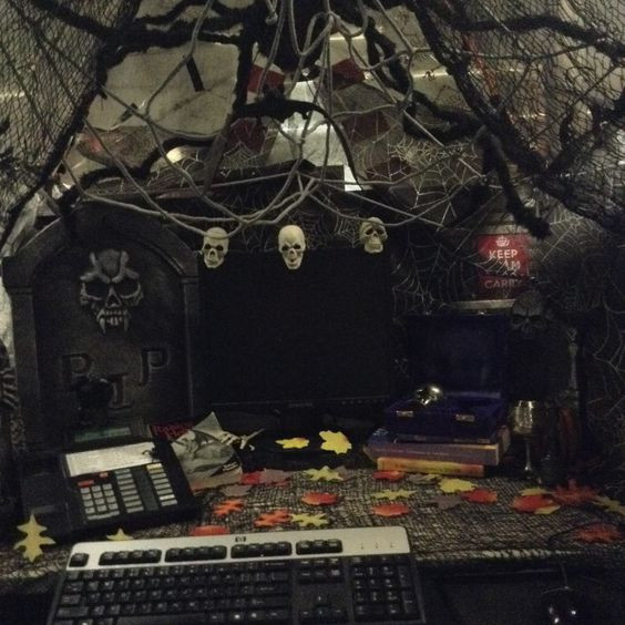 Halloween Cubicle Decorating Ideas
 Halloween cubicle Cubicles and Tent on Pinterest