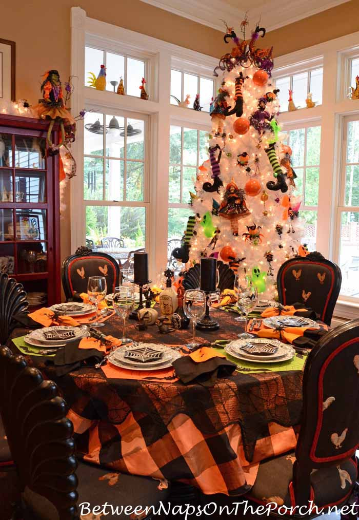 Halloween Tables Ideas
 Halloween Table Settings Tablescapes For Adults And For