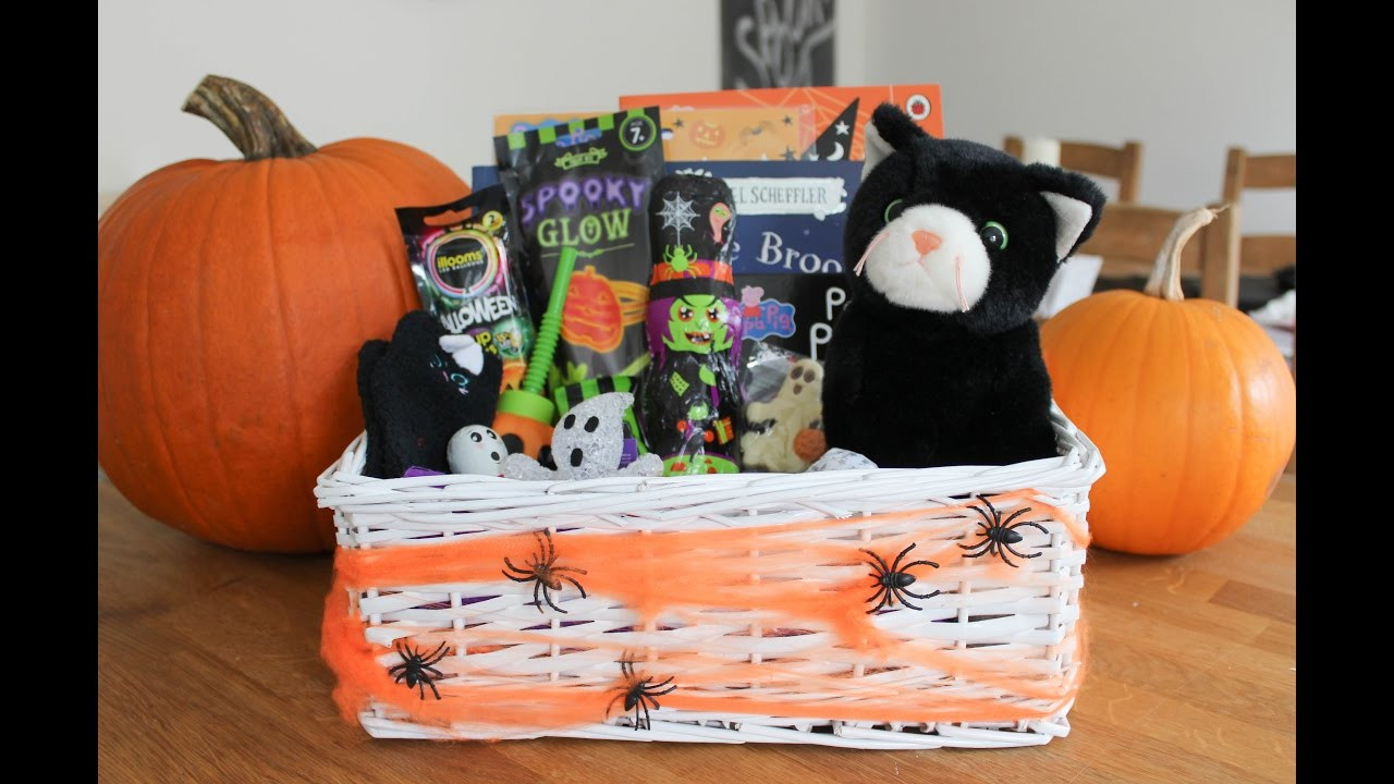Halloween Treat Ideas For Kids
 Halloween Treat Basket Ideas for Kids