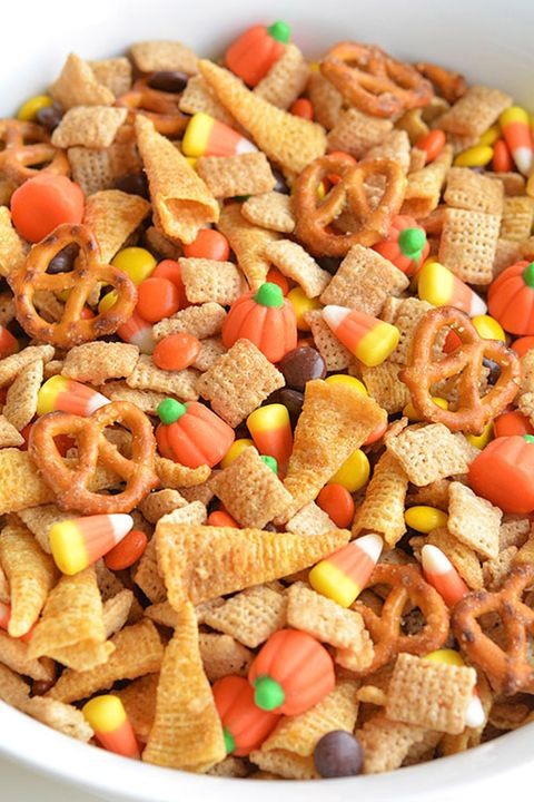 Halloween Treats For Party
 55 Halloween Snacks for Kids Recipes for Childrens