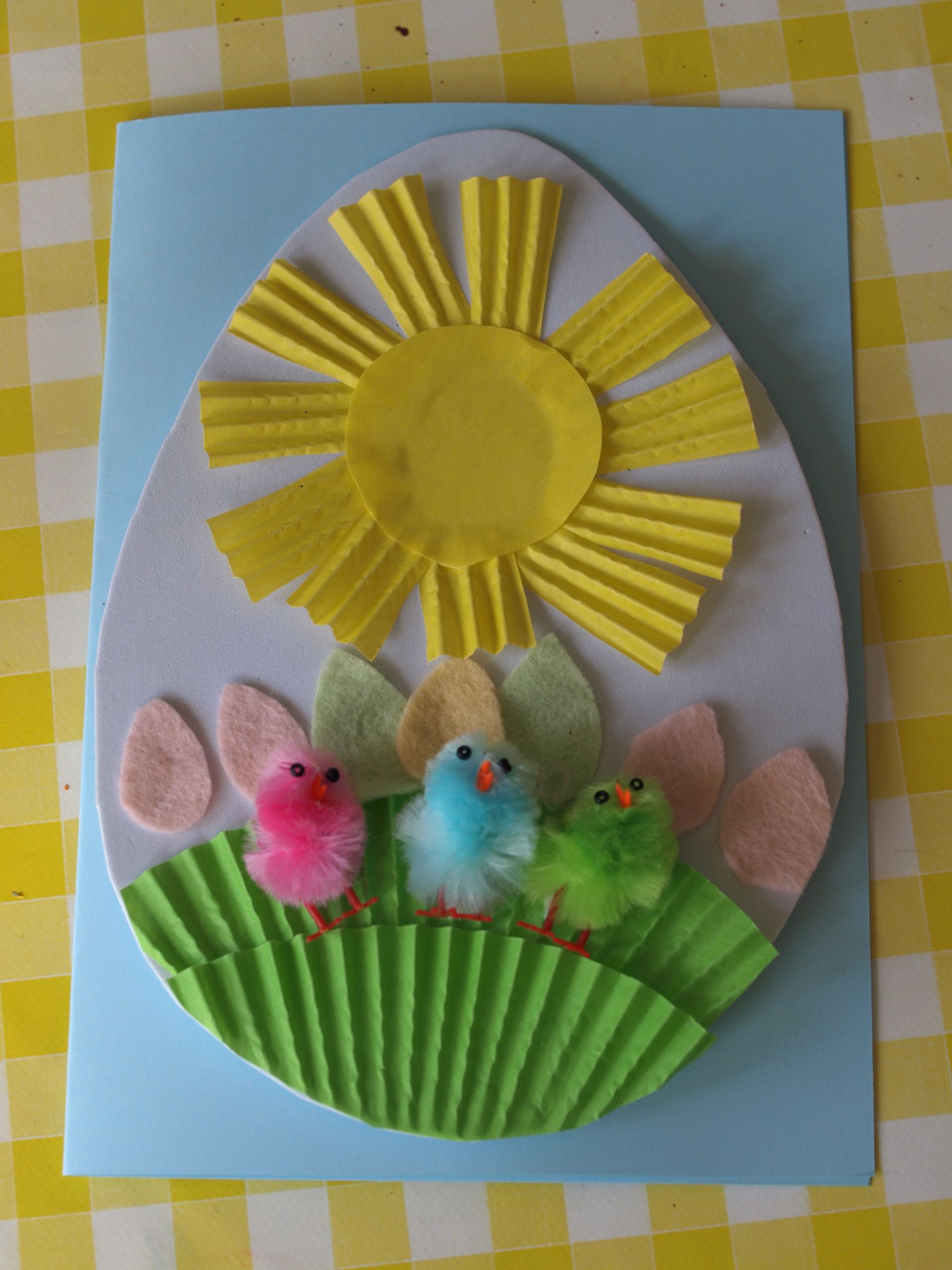 Kindergarten Easter Crafts
 Easter Cards for Preschoolers to Make Here e the Girls