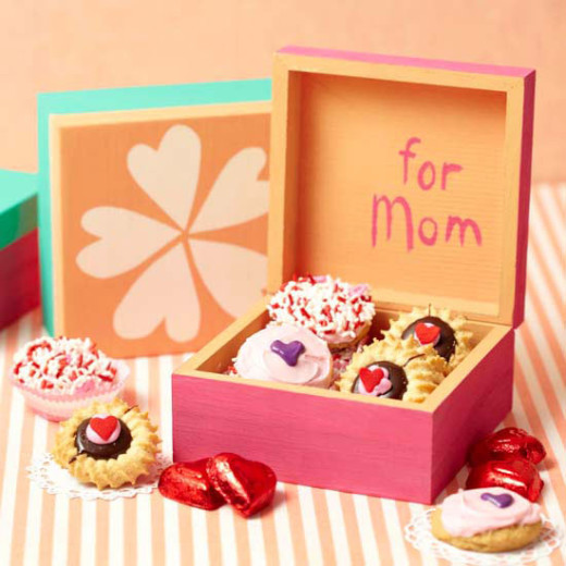 Mother's Day Lunch Ideas
 Painted Treasure Box Mother’s Day Gift Ideas