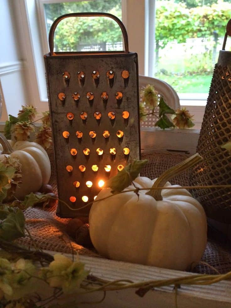 Primitive Fall Decor
 17 Ingenious and Beautiful Burlap DIY Fall Decor For Your Home