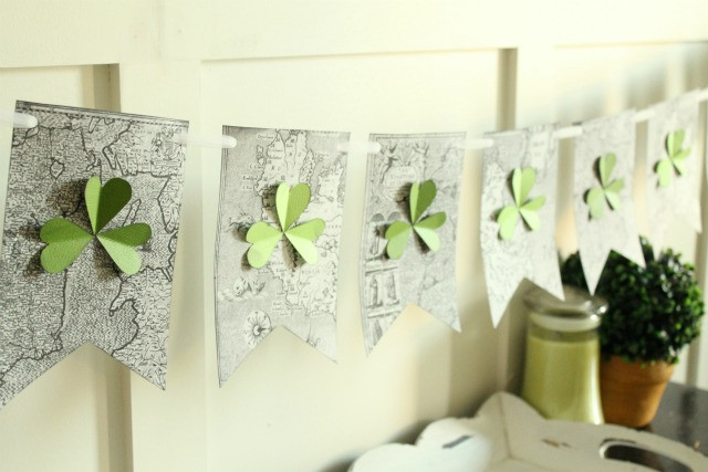 St Patrick's Day Decorations Diy
 14 Fun and Festive Ideas for Your St Patrick s Day