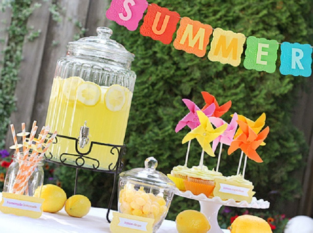 Summer Theme Party Ideas
 12 Sweet Summer Baby Shower Themes