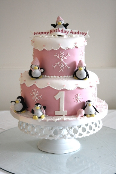 Winter Onederland Cake Ideas
 Nanny to Mommy Planning a 1st Birthday Winter ONEderland