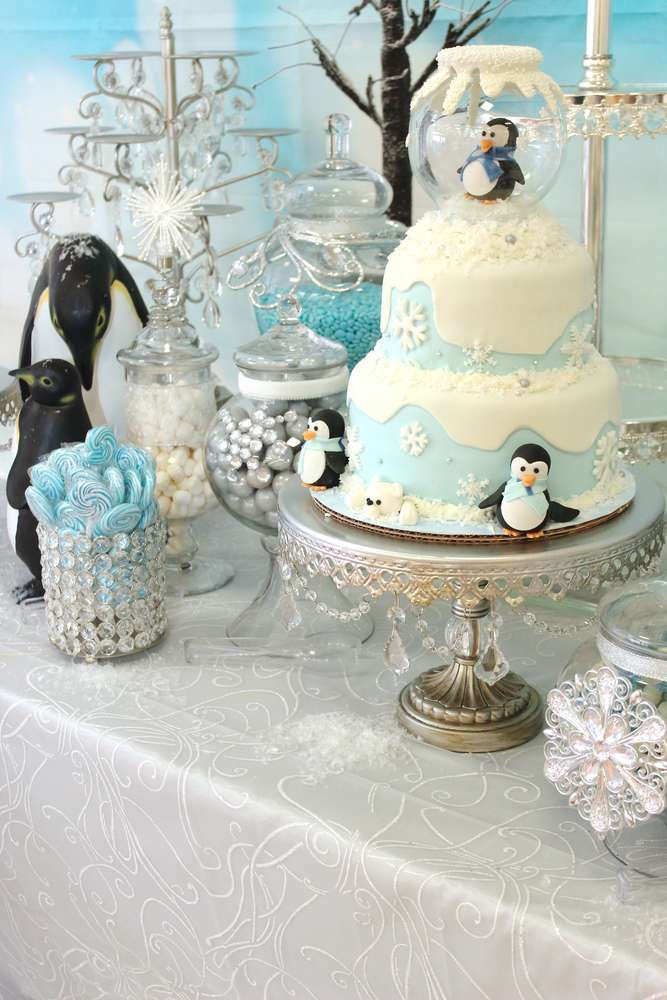 Winter Onederland Cake Ideas
 Winter ederland birthday party cake See more party
