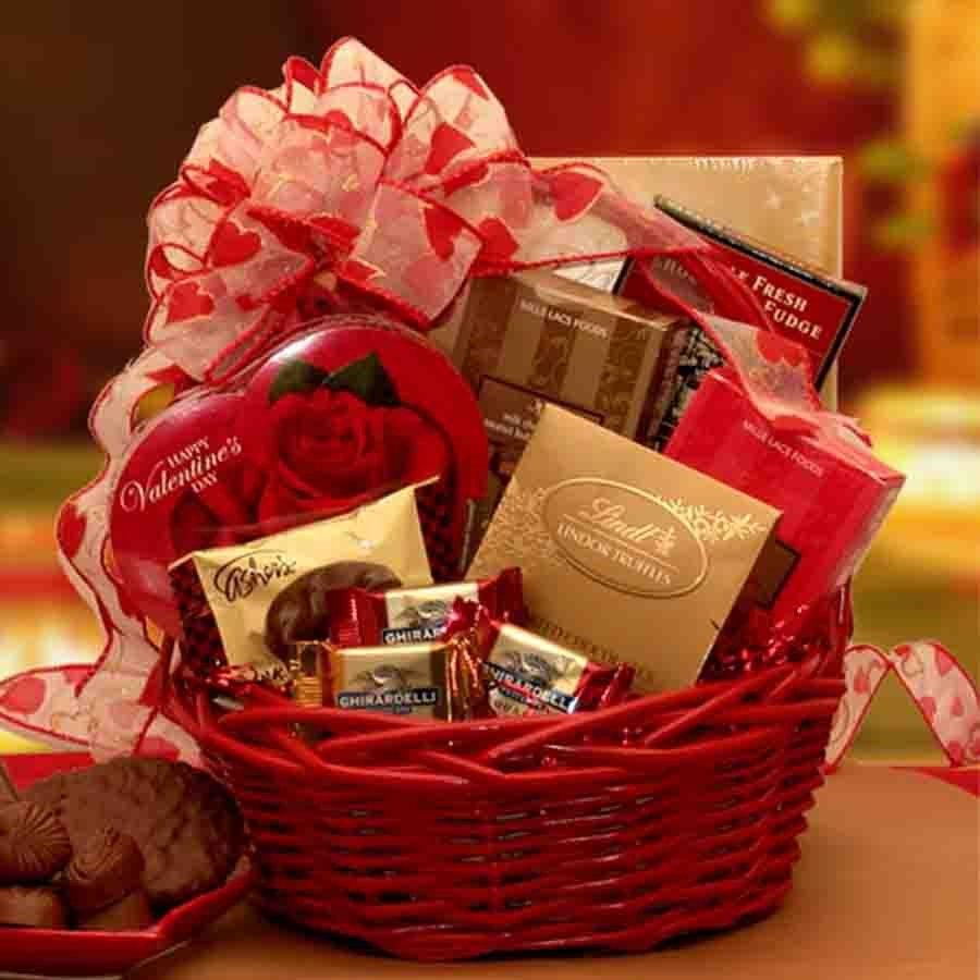 Candy Baskets For Valentines Day
 Chocolate Inspirations Valentine Gift Basket