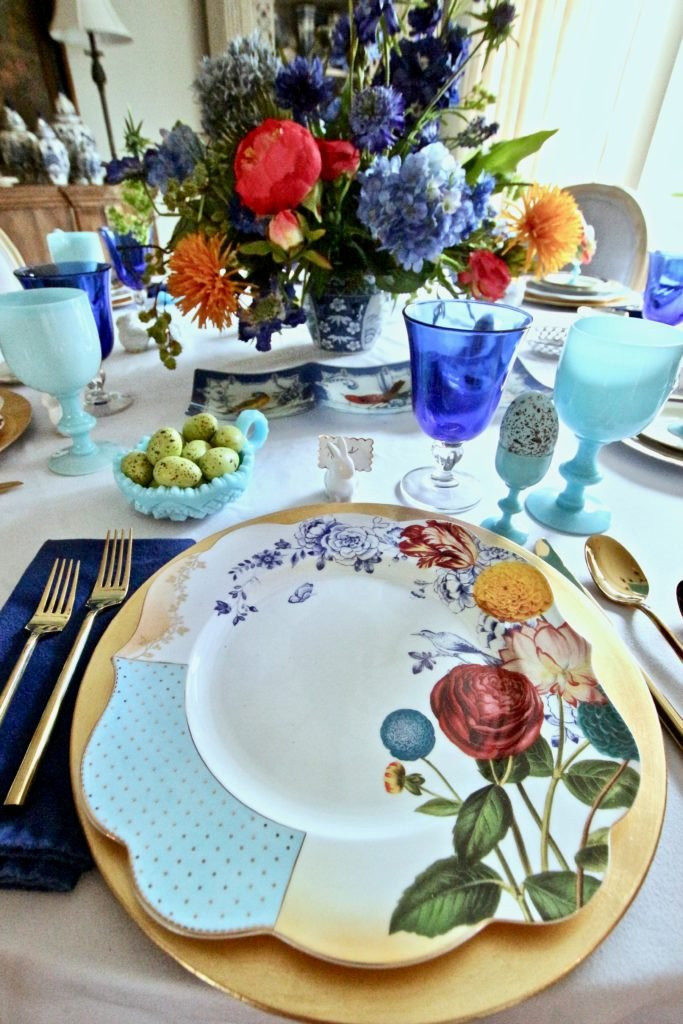 Easter Dinner Table Settings
 Setting the Table for Easter Dinner A Colorful Floral