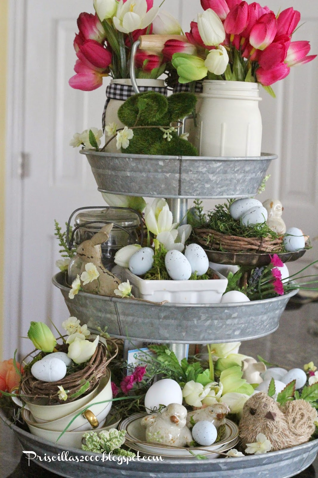 Easter Home Decor
 20 Rustic Easter Decorations Bringing a Farmhouse Appeal