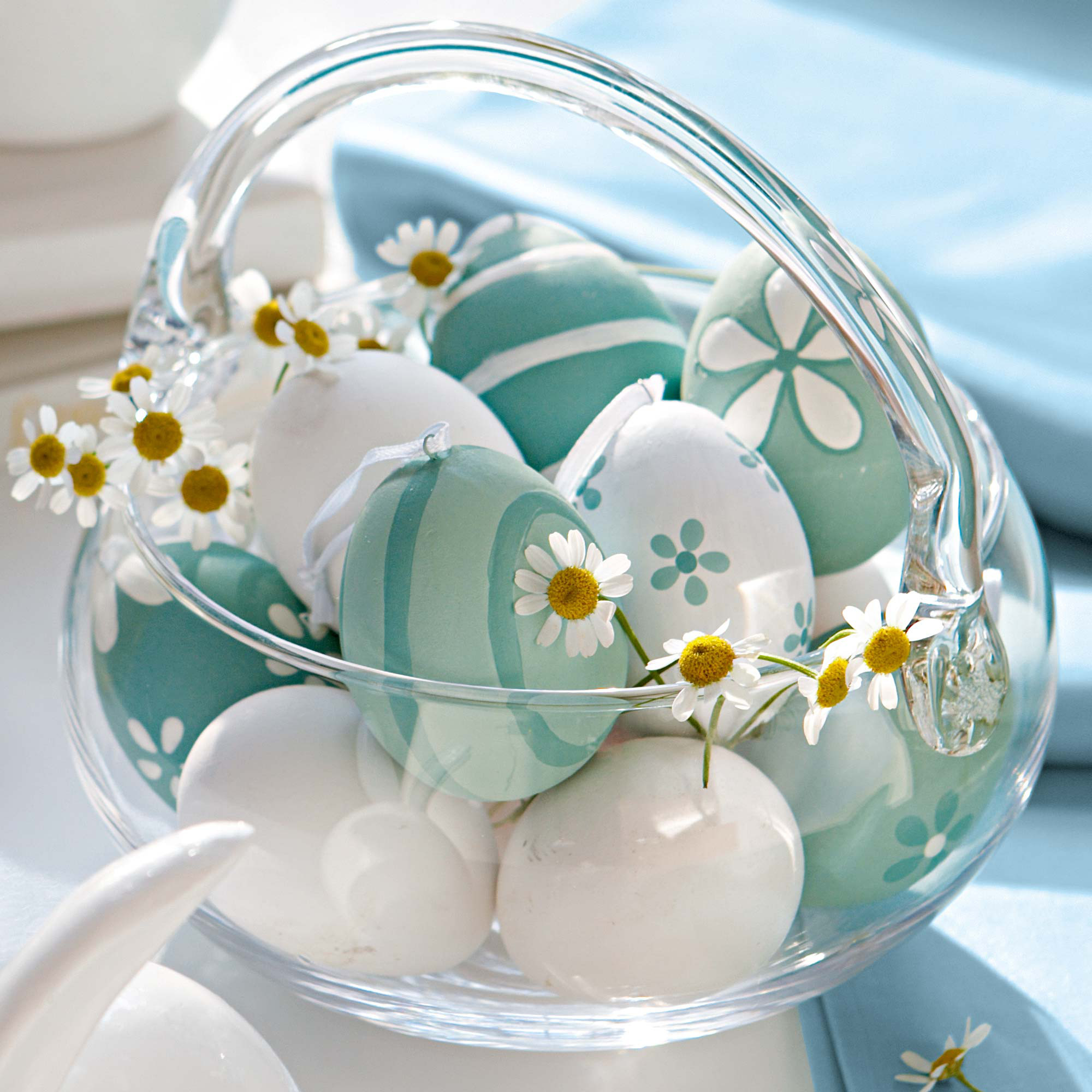 Easter Home Decorating Ideas
 Easter Decorating Ideas Home Bunch Interior Design Ideas