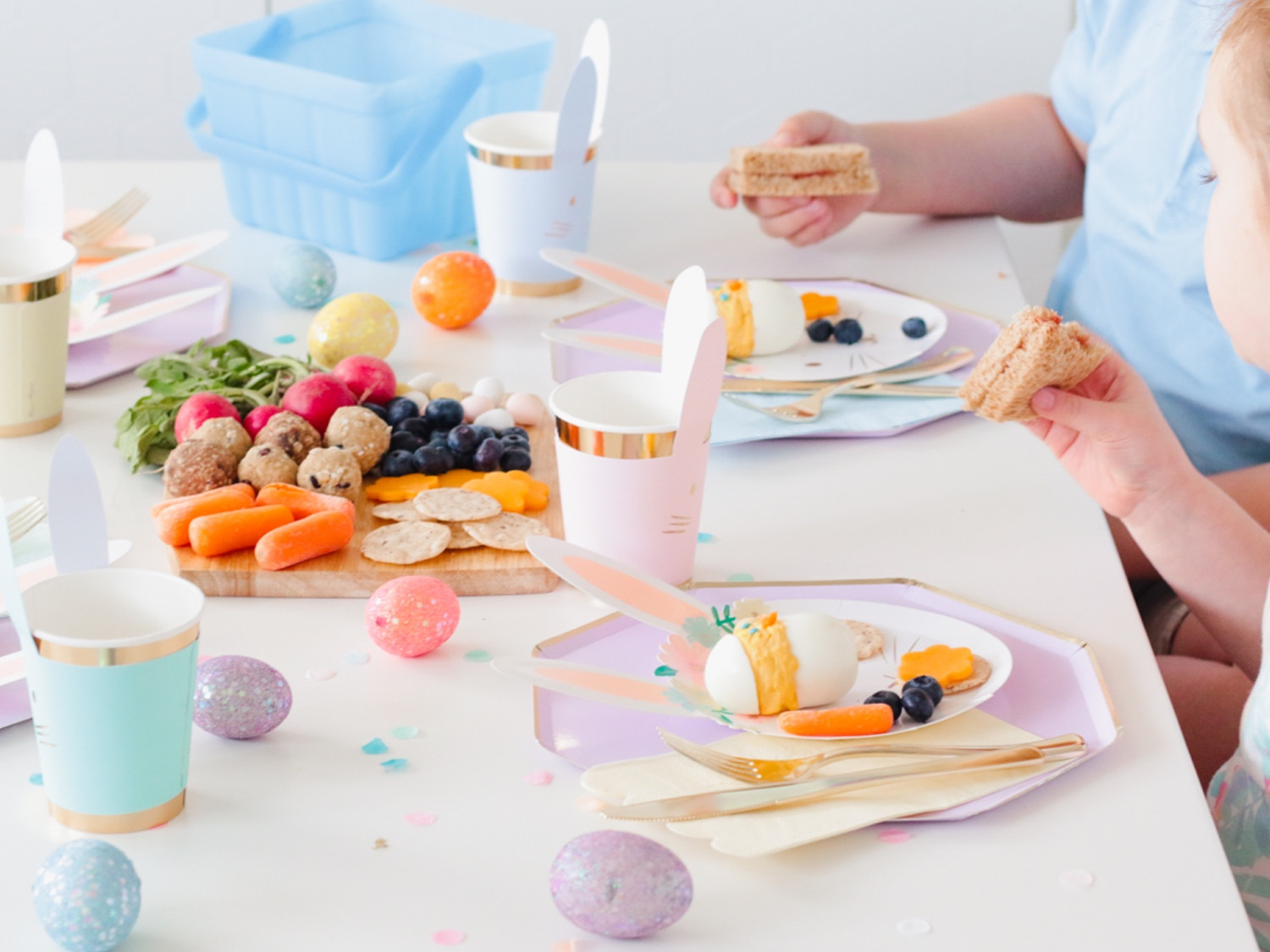 Easter Picnic Ideas
 How to Host an Easter Picnic Party