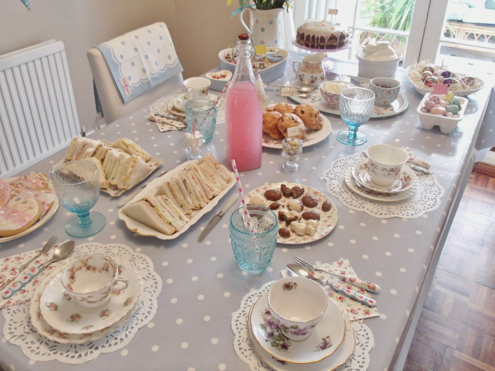 Easter Tea Party
 Vintage Easter Tea Party