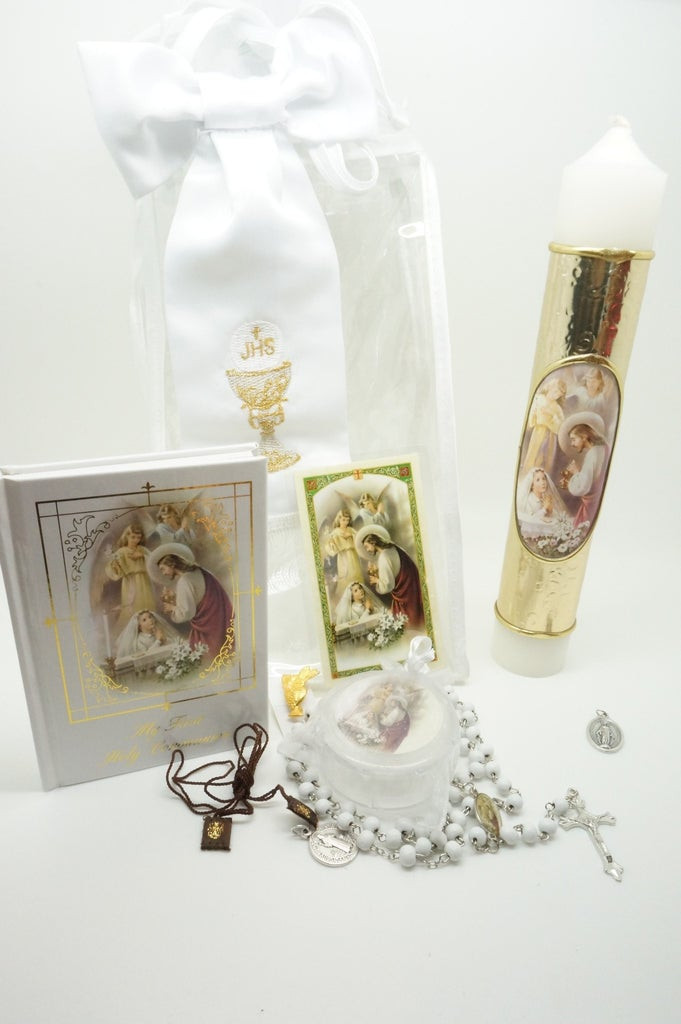 First Communion Gift Ideas Girls
 First munion Girl Gift Set Unique Catholic Gift Set