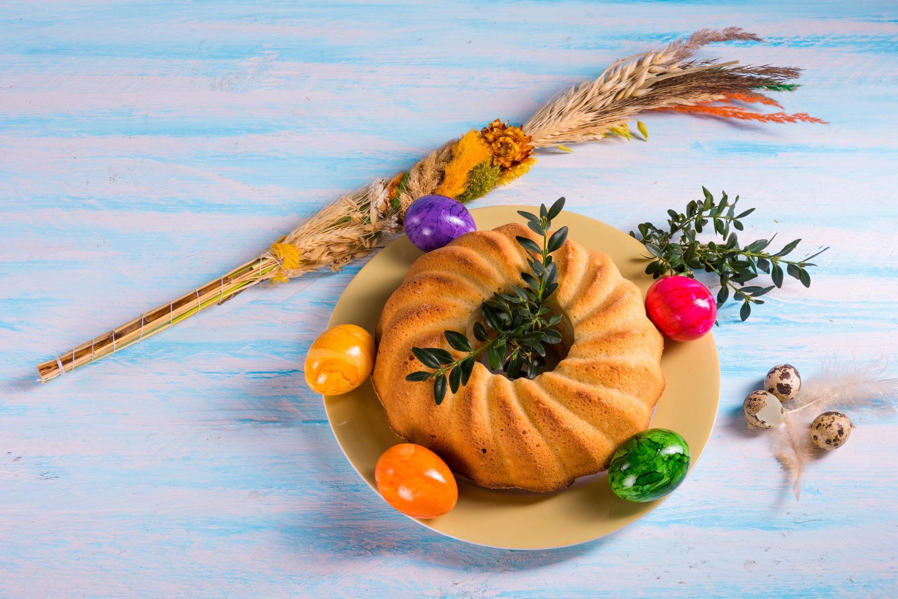 Food For Easter
 8 Interesting Easter Food Traditions From Around the World