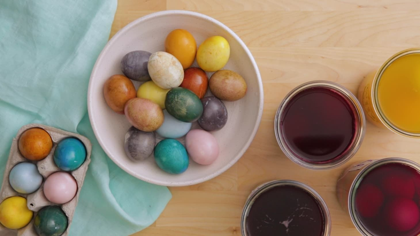 How To Make Easter Egg Dye With Food Coloring
 How To Make Naturally Dyed Easter Eggs