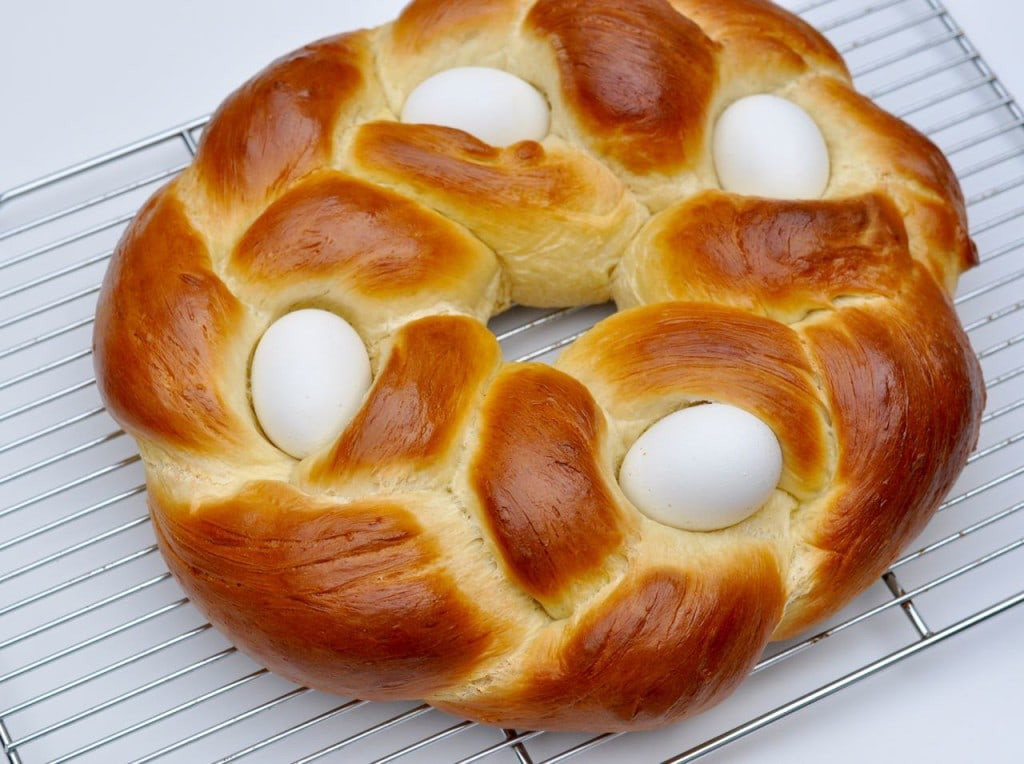 Italian Sweet Easter Bread Recipe
 How to Make Sweet Braided Easter Bread Make Life Lovely