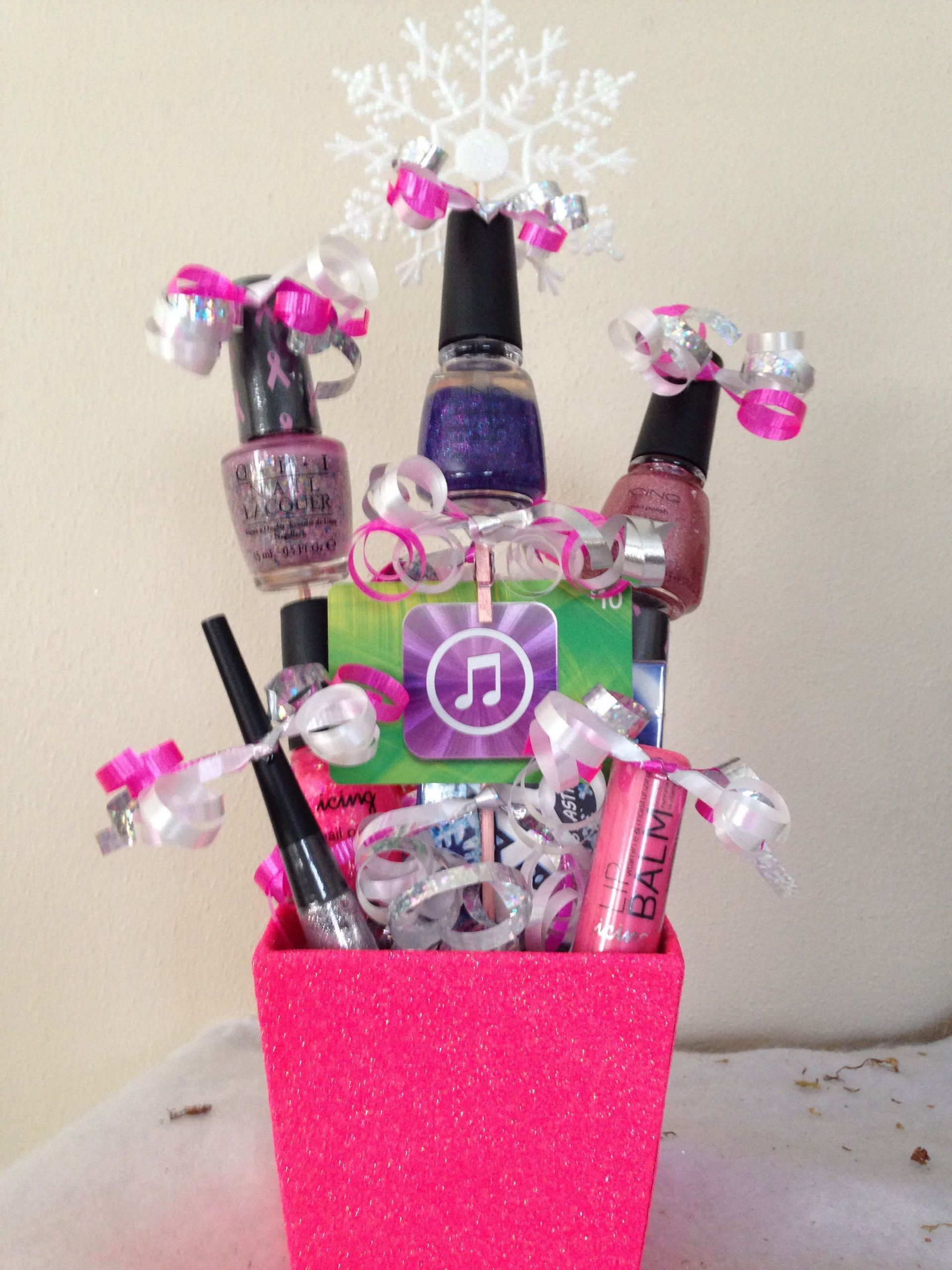 Teenage Girlfriend Gift Ideas
 Pin on t baskets