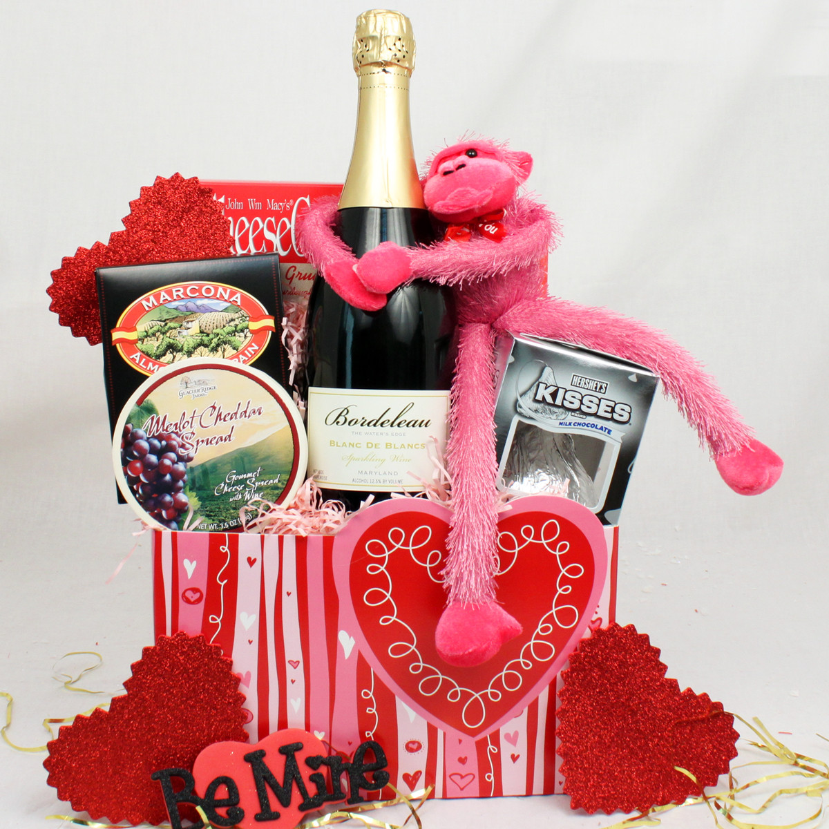 Unique Valentines Day Gifts
 Creative and Thoughtful Valentine’s Day Gifts for Her