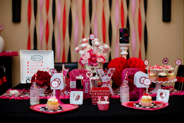 Valentines Day Single Party
 6 Valentine’s Day Ideas for Singles